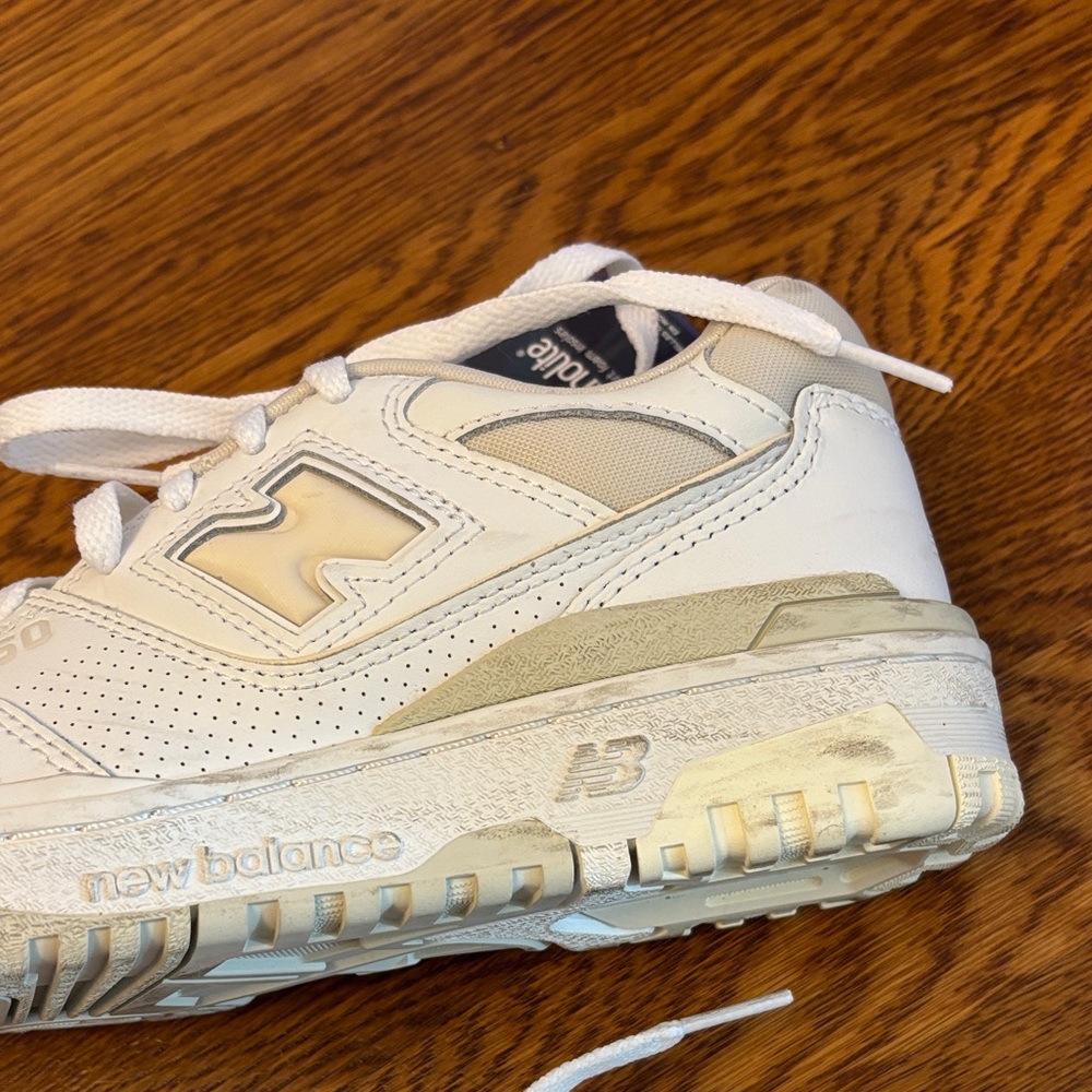 New Balance White Beige 550 Sneakers - Picture 5 of 9